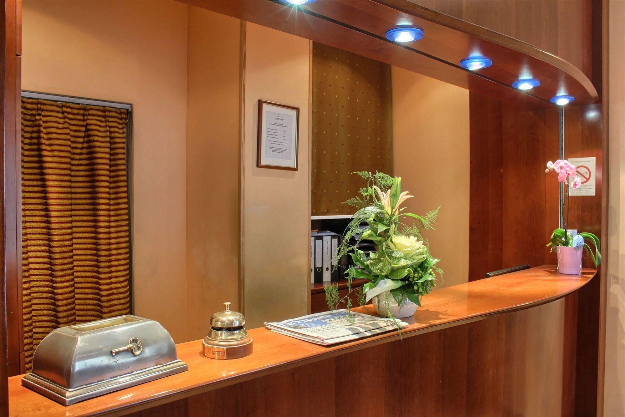 Aparthotel Pavillon Courcelles Parc Monceau Paris Interior foto